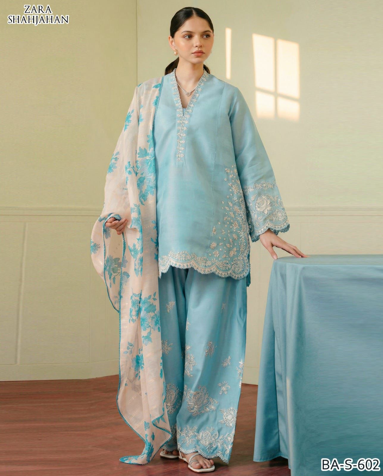 SKY BLUE COLOR EMB 3PC